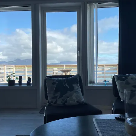 Luxurious By The Waterfront Leknes