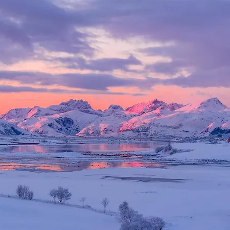 Luxurious By The Waterfront Tatil Evi *