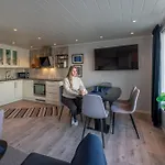 Сasa de vacaciones Luxurious By The Waterfront Leknes